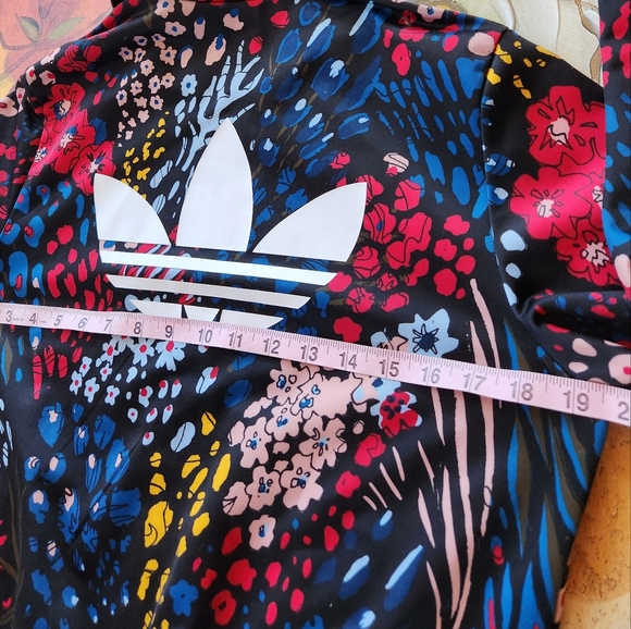 ADIDAS x Farm Rio 2016 Retired Coral Reef Floral Brazil HTF Track Jacket M NWOT - Picture 15 of 15